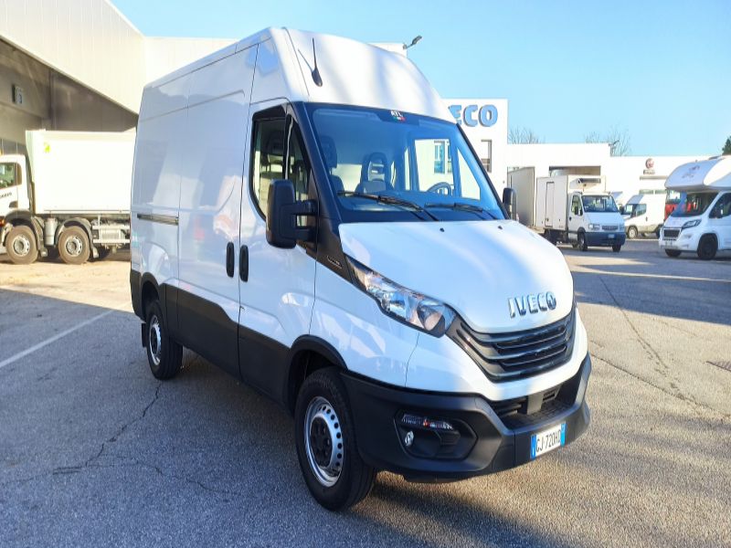 IVECO - Lombardia Truck