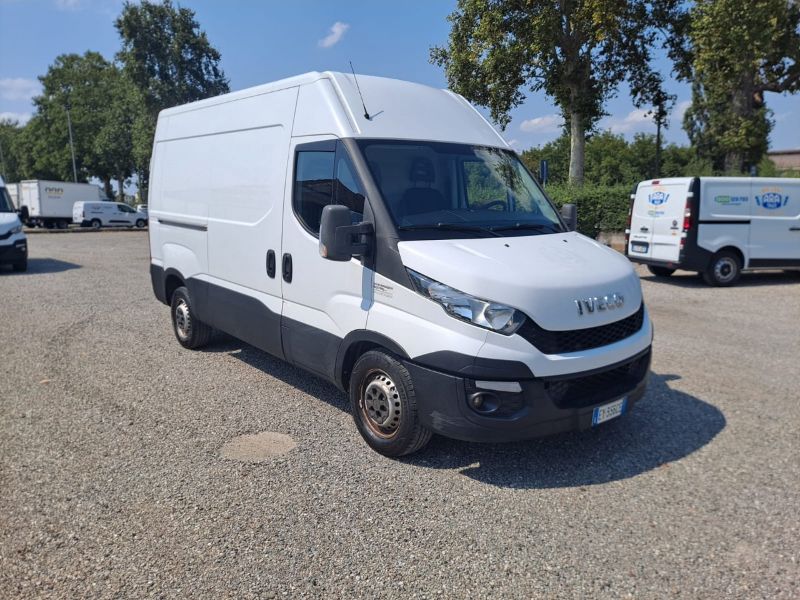 IVECO Daily V 35.15 E5 2014 - daily 35 S15/2.3 V LH2 3520 E5b+ - Lombardia Truck