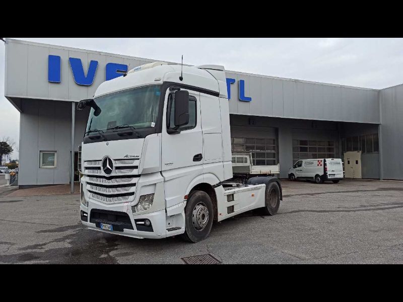 MERCEDES-BENZ MERCEDES-BENZ 18.48 - Lombardia Truck